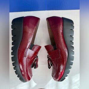 WONDERS Tassel Wedge Loafer- WINE EU 39 US 8- 8.5 Made In Spain (Ret. $220)